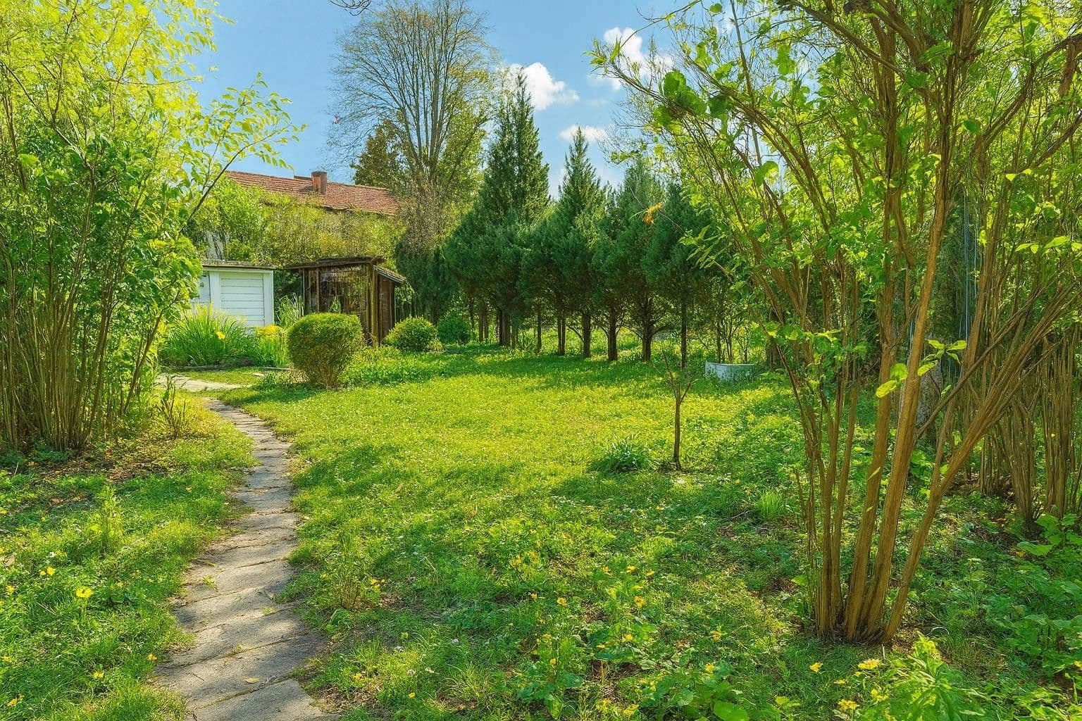 Prodej domu 95 m², pozemek 273 m², Am Vogelherd 17, Berlin, Berlín Prodej domu 95 m², pozemek 273 m², Am Vogelherd 17, Berlin, Berlín