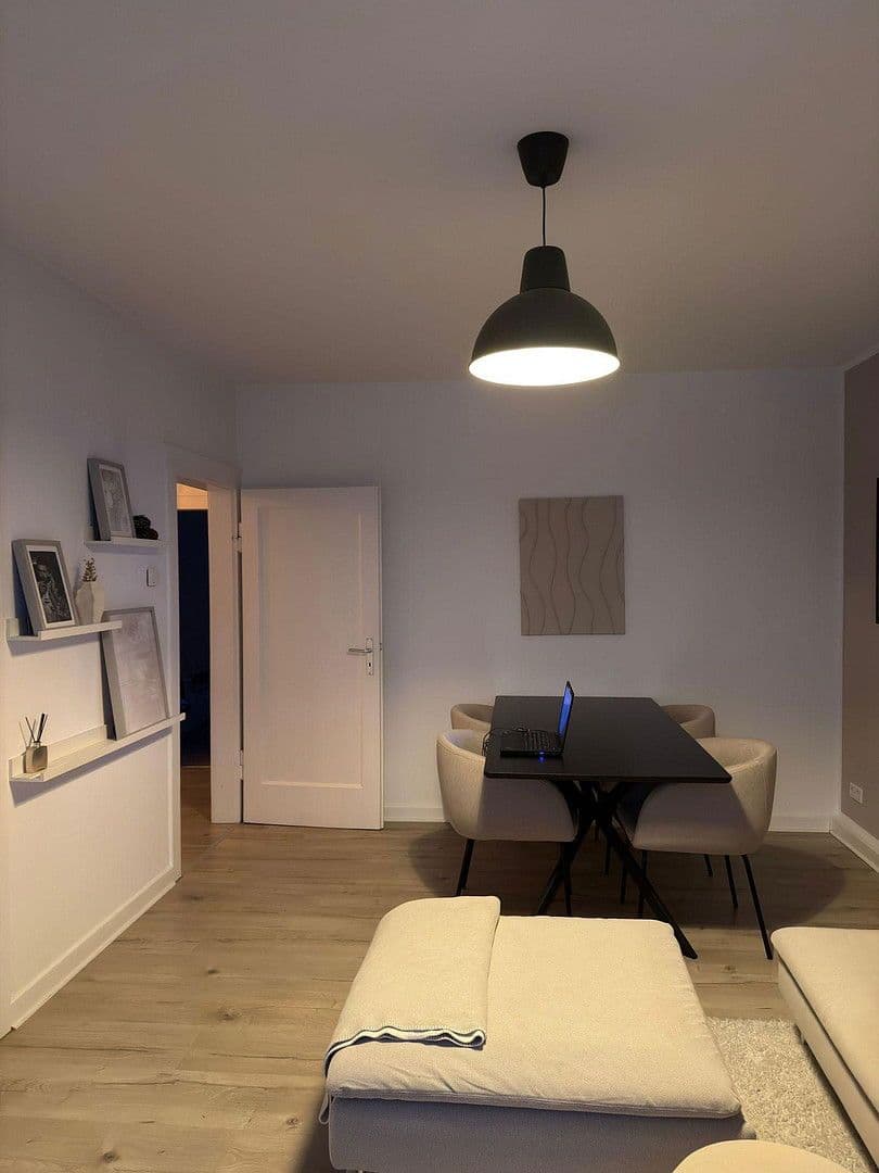 Pronájem bytu 3+1 80 m², Bielefeld, Severní Porýní-Vestfálsko Pronájem bytu 3+1 80 m², Bielefeld, Severní Porýní-Vestfálsko