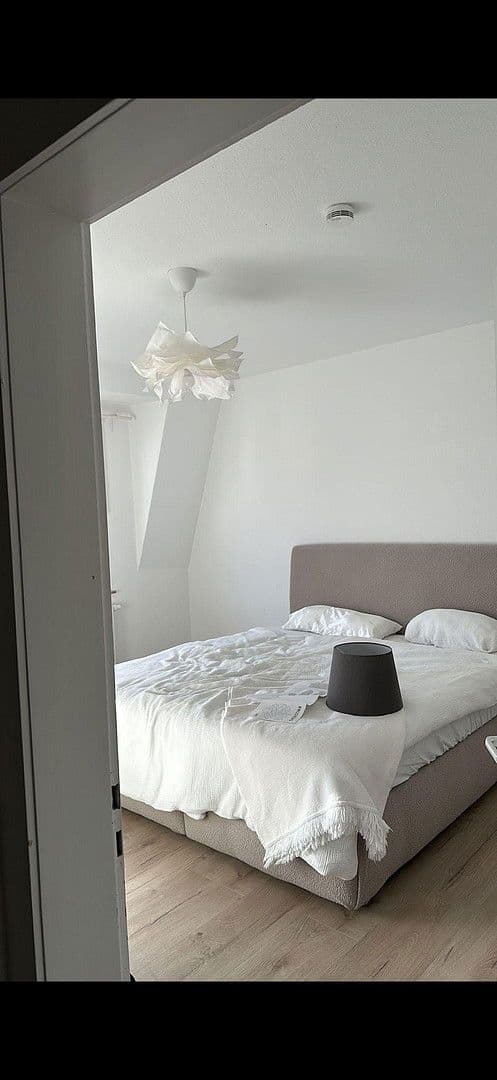 Pronájem bytu 3+1 80 m², Bielefeld, Severní Porýní-Vestfálsko Pronájem bytu 3+1 80 m², Bielefeld, Severní Porýní-Vestfálsko