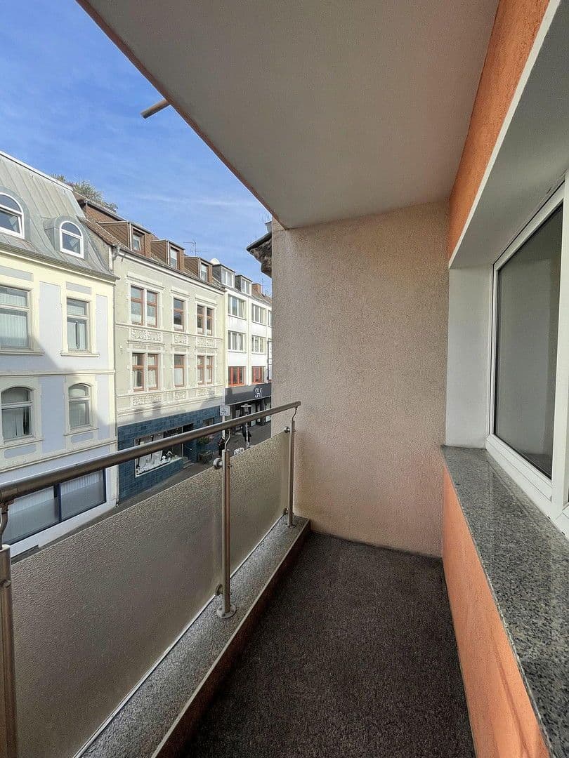 Pronájem bytu 2+kk 49 m², Wüstenhöferstraße 230, Essen, Severní Porýní-Vestfálsko Pronájem bytu 2+kk 49 m², Wüstenhöferstraße 230, Essen, Severní Porýní-Vestfálsko