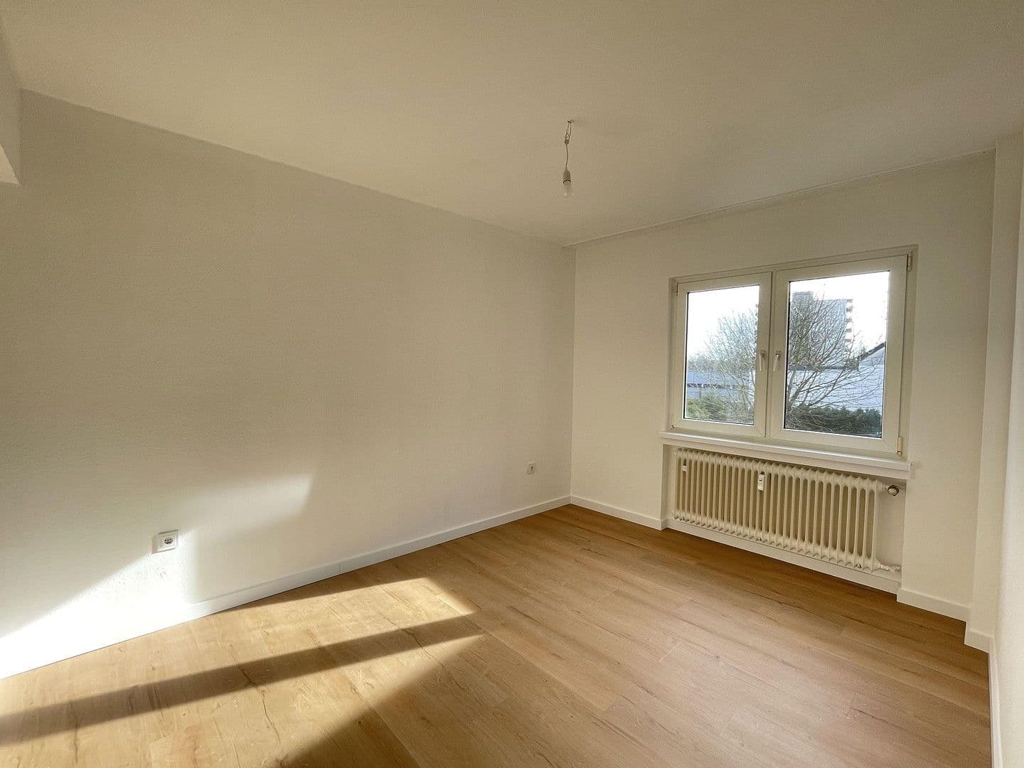 Pronájem bytu 2+kk 49 m², Wüstenhöferstraße 230, Essen, Severní Porýní-Vestfálsko Pronájem bytu 2+kk 49 m², Wüstenhöferstraße 230, Essen, Severní Porýní-Vestfálsko