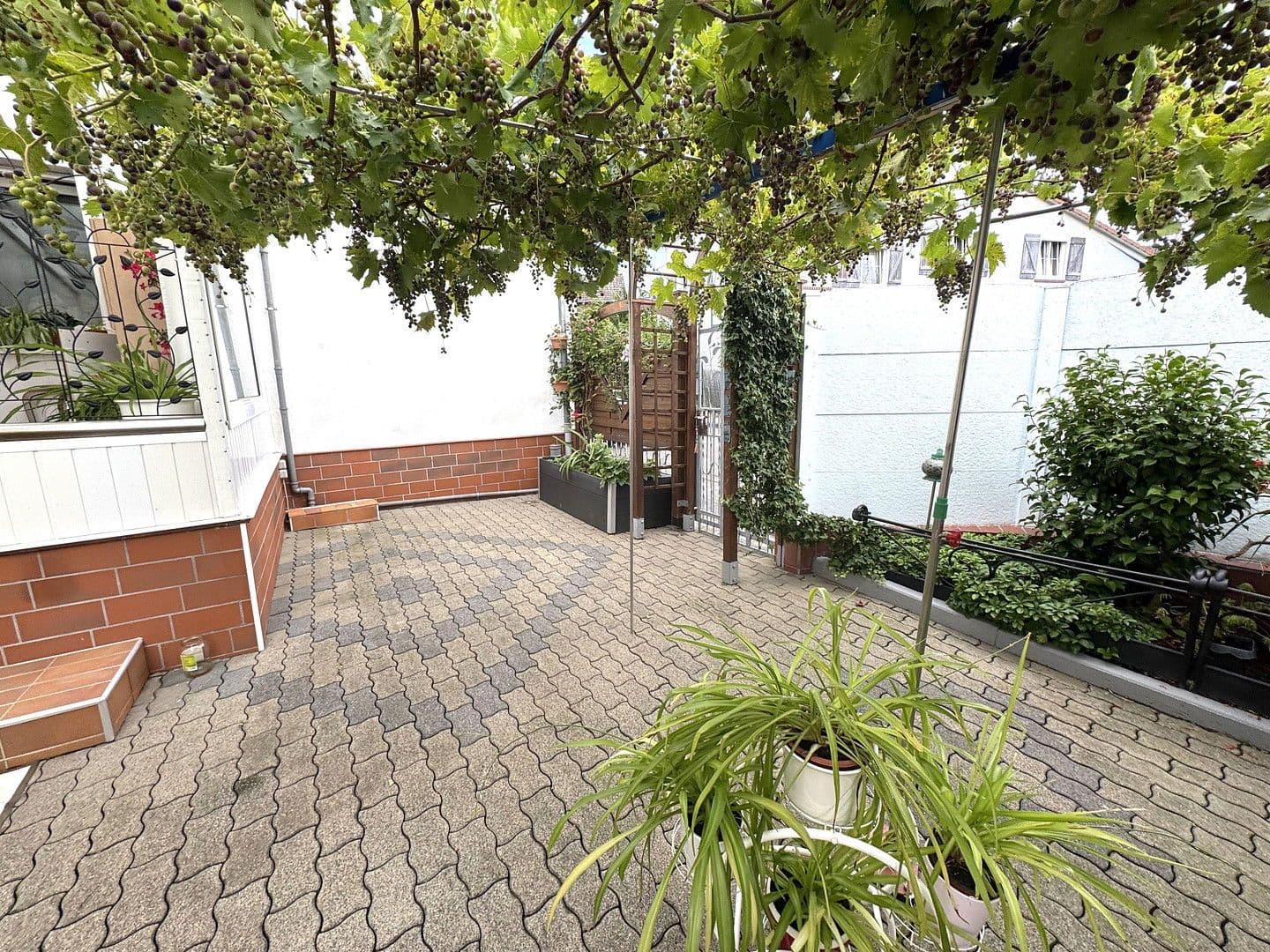 Prodej domu 124 m², pozemek 339 m², Karbachstr. 2, Neuwied, Porýní-Falc Prodej domu 124 m², pozemek 339 m², Karbachstr. 2, Neuwied, Porýní-Falc