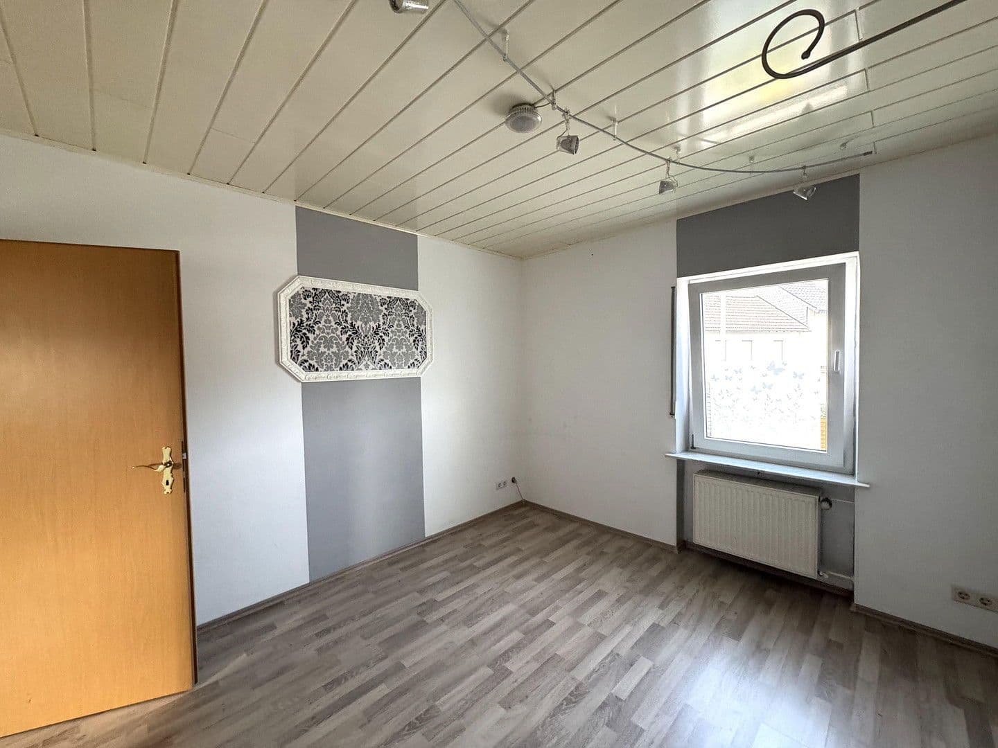 Prodej domu 124 m², pozemek 339 m², Karbachstr. 2, Neuwied, Porýní-Falc Prodej domu 124 m², pozemek 339 m², Karbachstr. 2, Neuwied, Porýní-Falc