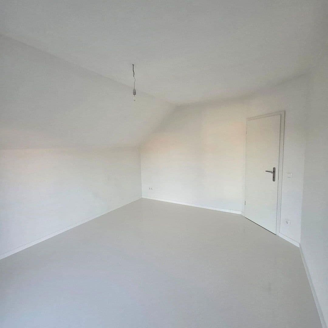 Prodej domu 121 m², pozemek 554 m², Deumener Weg 1, Hohenmölsen, Sasko-Anhaltsko Prodej domu 121 m², pozemek 554 m², Deumener Weg 1, Hohenmölsen, Sasko-Anhaltsko