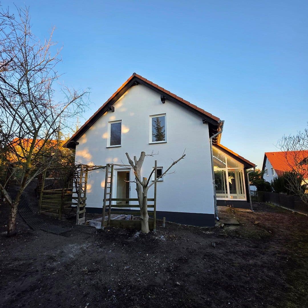 Prodej domu 121 m², pozemek 554 m², Deumener Weg 1, Hohenmölsen, Sasko-Anhaltsko Prodej domu 121 m², pozemek 554 m², Deumener Weg 1, Hohenmölsen, Sasko-Anhaltsko