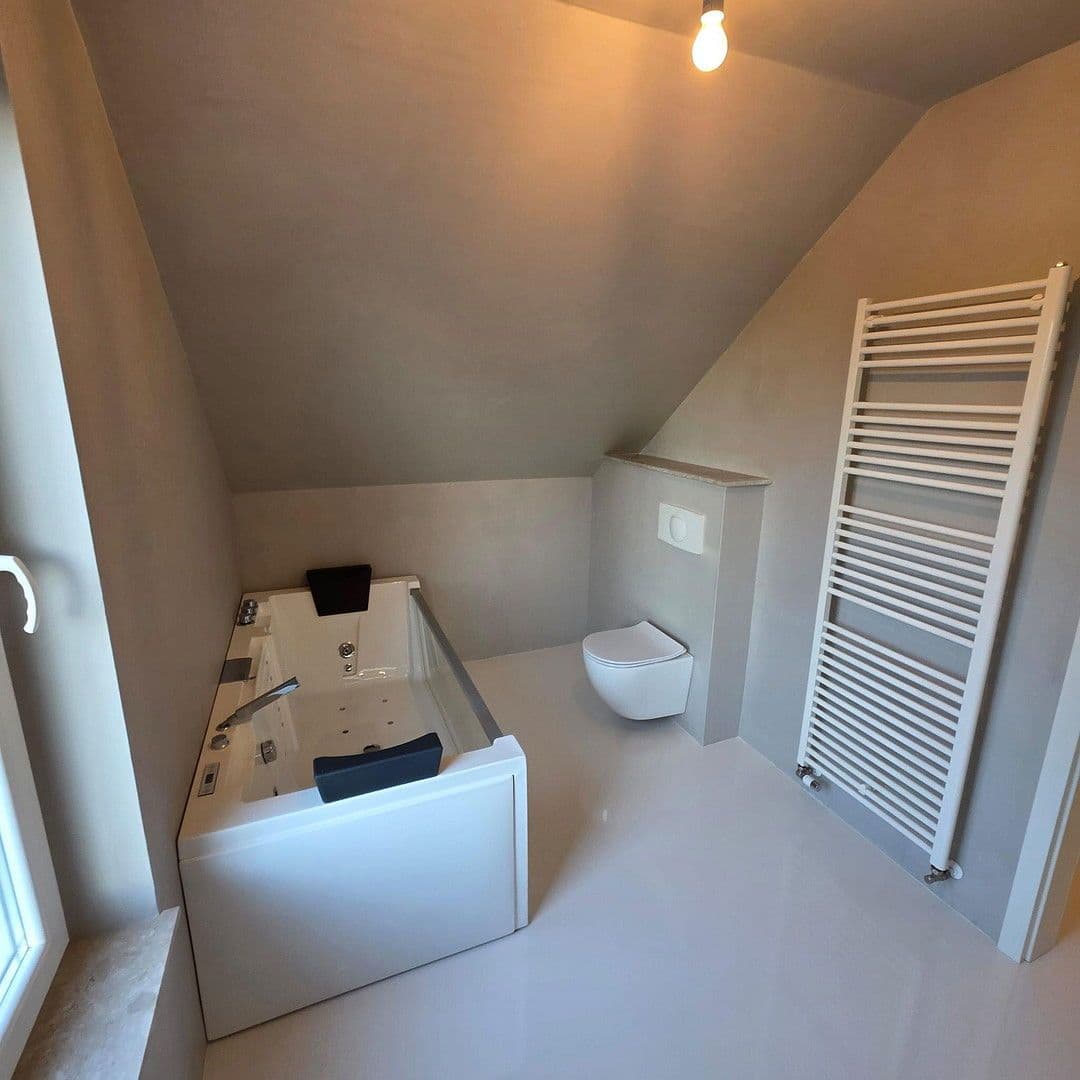 Prodej domu 121 m², pozemek 554 m², Deumener Weg 1, Hohenmölsen, Sasko-Anhaltsko Prodej domu 121 m², pozemek 554 m², Deumener Weg 1, Hohenmölsen, Sasko-Anhaltsko