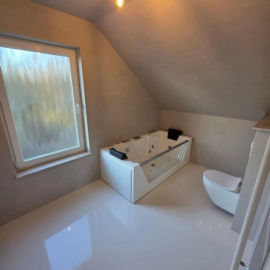 Prodej domu 121 m², pozemek 554 m², Deumener Weg 1, Hohenmölsen, Sasko-Anhaltsko Prodej domu 121 m², pozemek 554 m², Deumener Weg 1, Hohenmölsen, Sasko-Anhaltsko