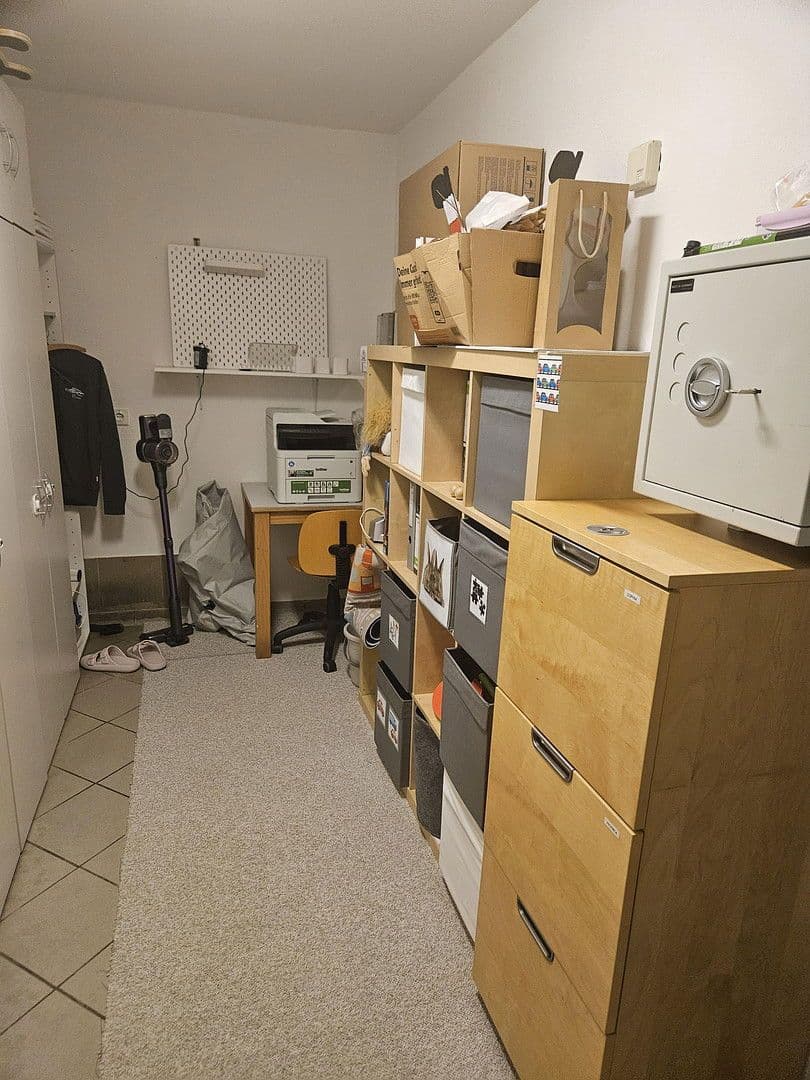 Pronájem kanceláře 80 m², Lehenbuckl 39, Lenting, Bavorsko Pronájem kanceláře 80 m², Lehenbuckl 39, Lenting, Bavorsko