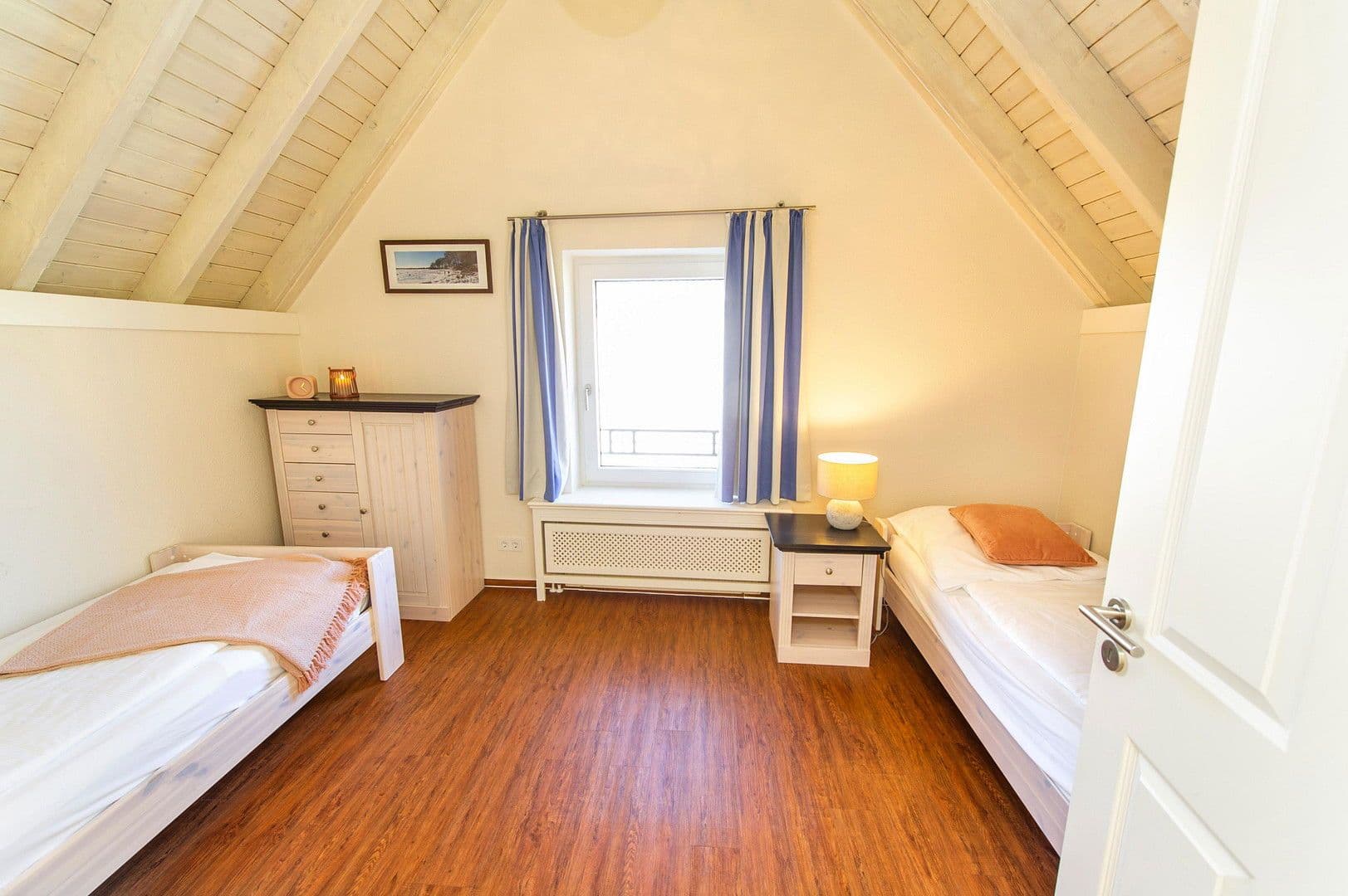 Prodej domu 546 m², pozemek 890 m², Friedrich-August-Straße, 10, Wangerooge, Dolní Sasko Prodej domu 546 m², pozemek 890 m², Friedrich-August-Straße, 10, Wangerooge, Dolní Sasko