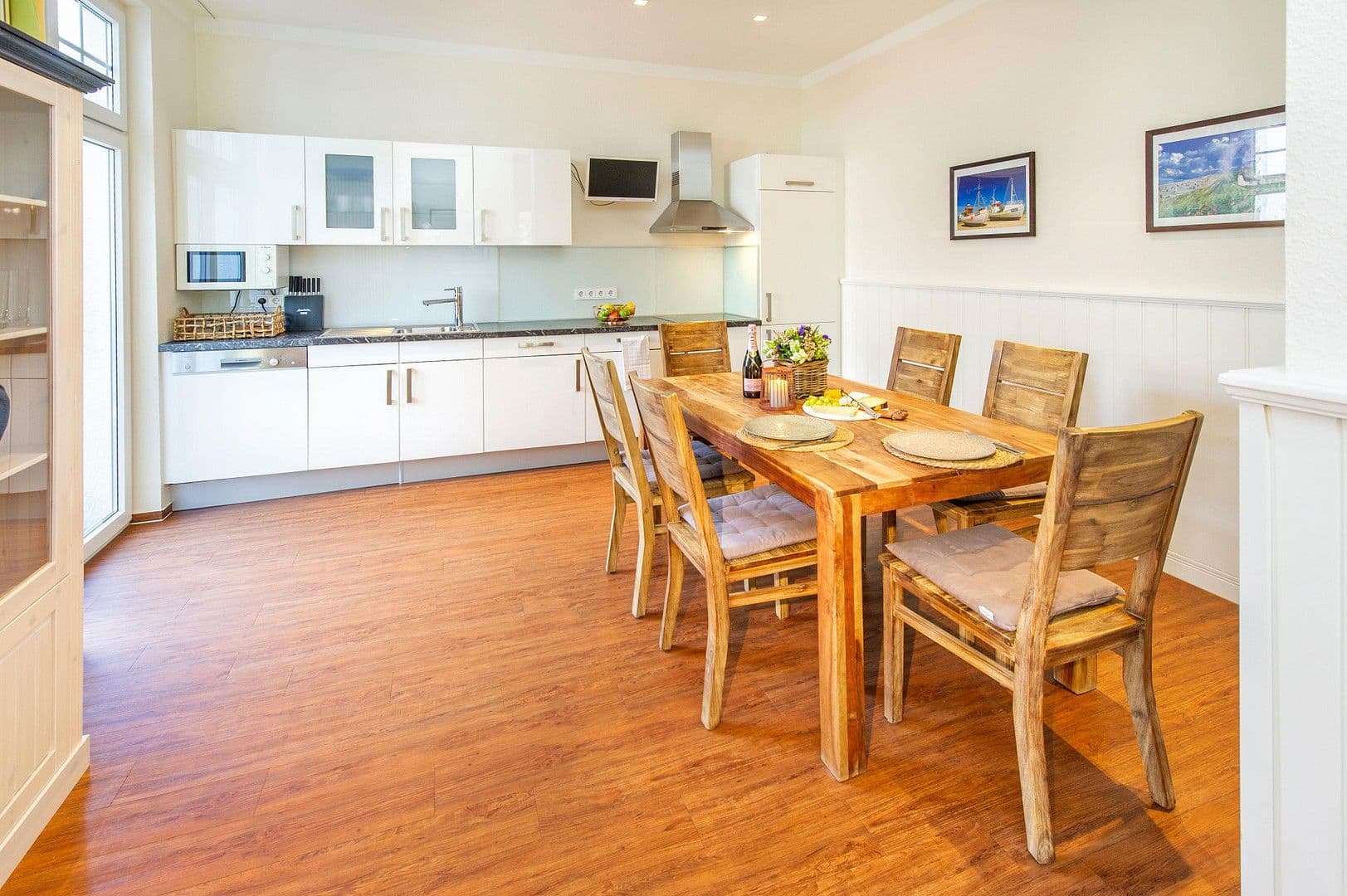 Prodej domu 546 m², pozemek 890 m², Friedrich-August-Straße, 10, Wangerooge, Dolní Sasko Prodej domu 546 m², pozemek 890 m², Friedrich-August-Straße, 10, Wangerooge, Dolní Sasko