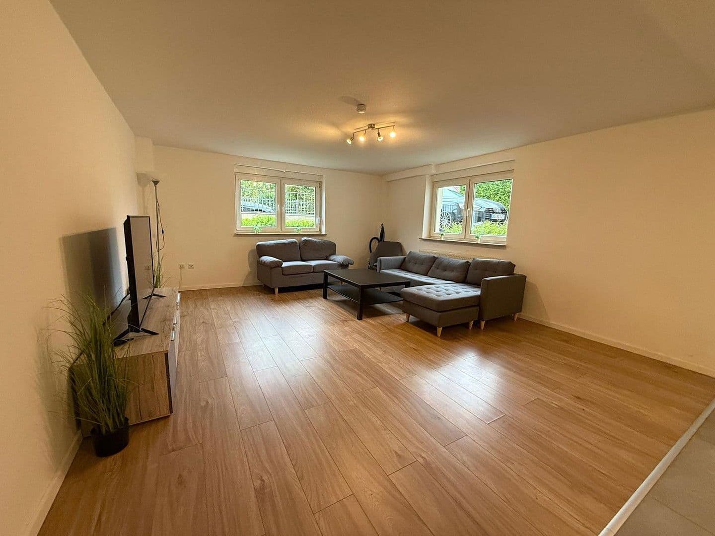 Pronájem bytu 4+1 120 m², Händelstraße 26, Limeshain, Hessen Pronájem bytu 4+1 120 m², Händelstraße 26, Limeshain, Hessen