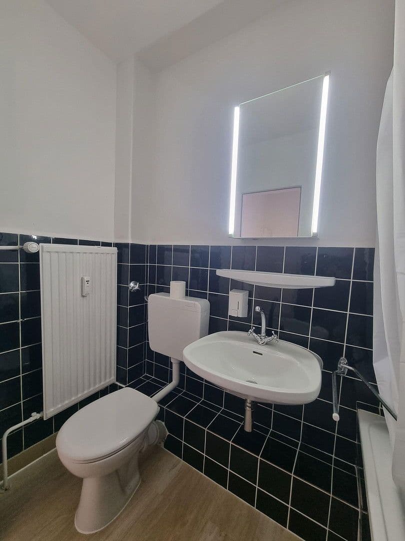 Pronájem bytu 1+1 32 m², Habichthof 11, Flensburg, Šlesvicko-Holštýnsko Pronájem bytu 1+1 32 m², Habichthof 11, Flensburg, Šlesvicko-Holštýnsko