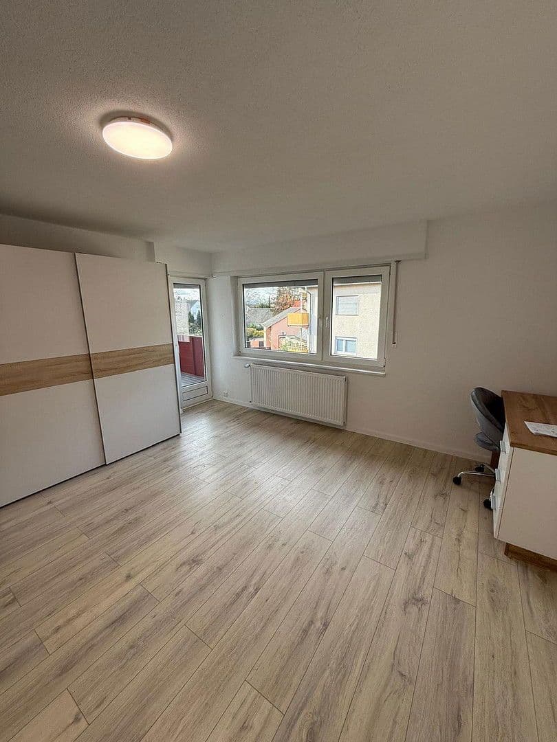 Prodej bytu 3+1 68 m², Trifelsstraße 79, Ludwigshafen, Porýní-Falc Prodej bytu 3+1 68 m², Trifelsstraße 79, Ludwigshafen, Porýní-Falc