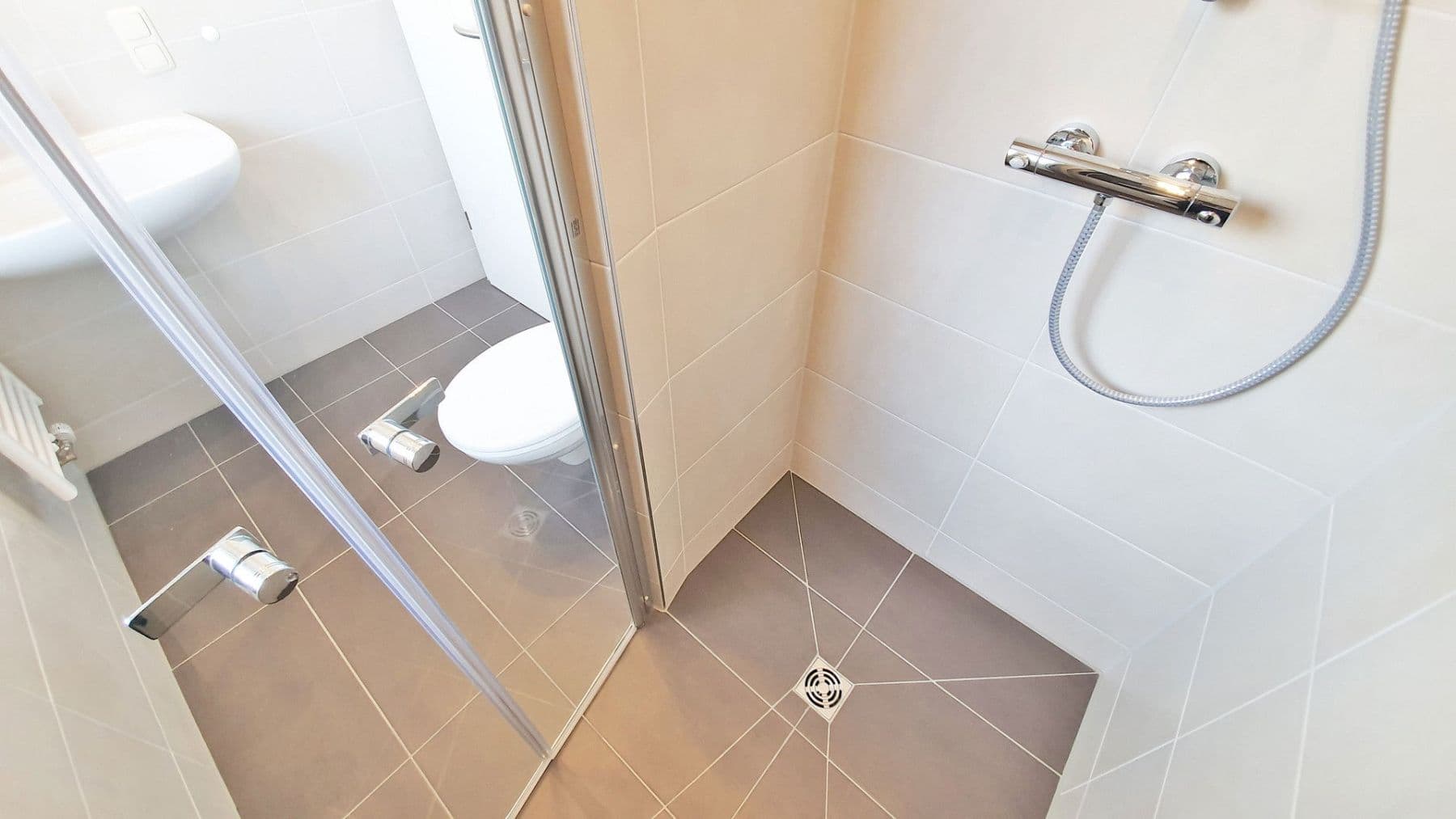 Pronájem domu 100 m², pozemek 180 m², Peine, Dolní Sasko Pronájem domu 100 m², pozemek 180 m², Peine, Dolní Sasko