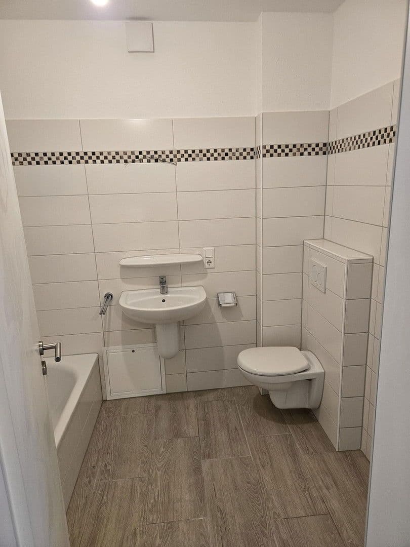 Prodej bytu 3+1 100 m², Unterwallweg 15, Bückeburg, Dolní Sasko Prodej bytu 3+1 100 m², Unterwallweg 15, Bückeburg, Dolní Sasko