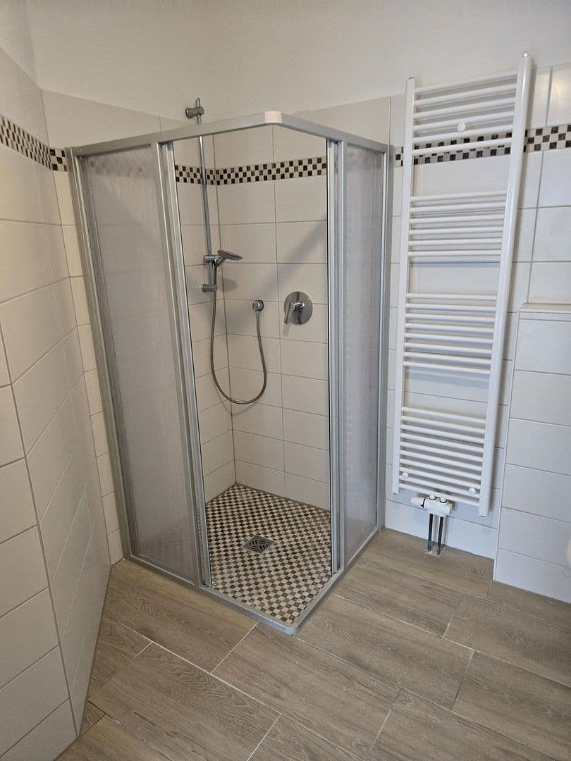 Prodej bytu 3+1 100 m², Unterwallweg 15, Bückeburg, Dolní Sasko Prodej bytu 3+1 100 m², Unterwallweg 15, Bückeburg, Dolní Sasko