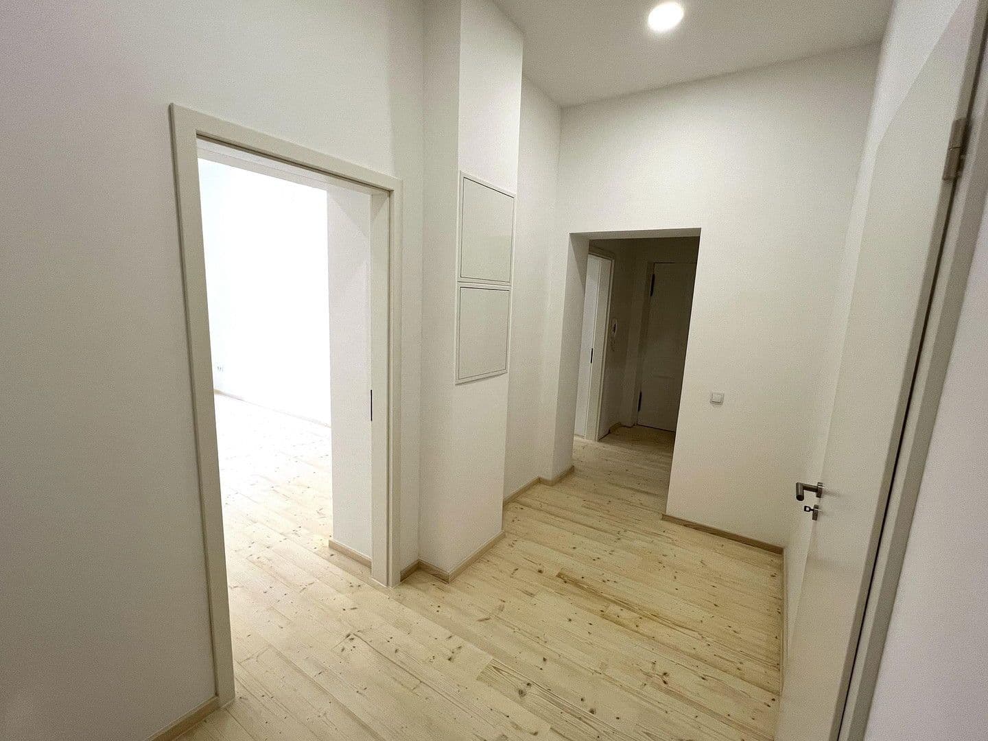 Prodej bytu 3+1 72 m², Leonhardtstraße 16, Berlin, Berlín Prodej bytu 3+1 72 m², Leonhardtstraße 16, Berlin, Berlín