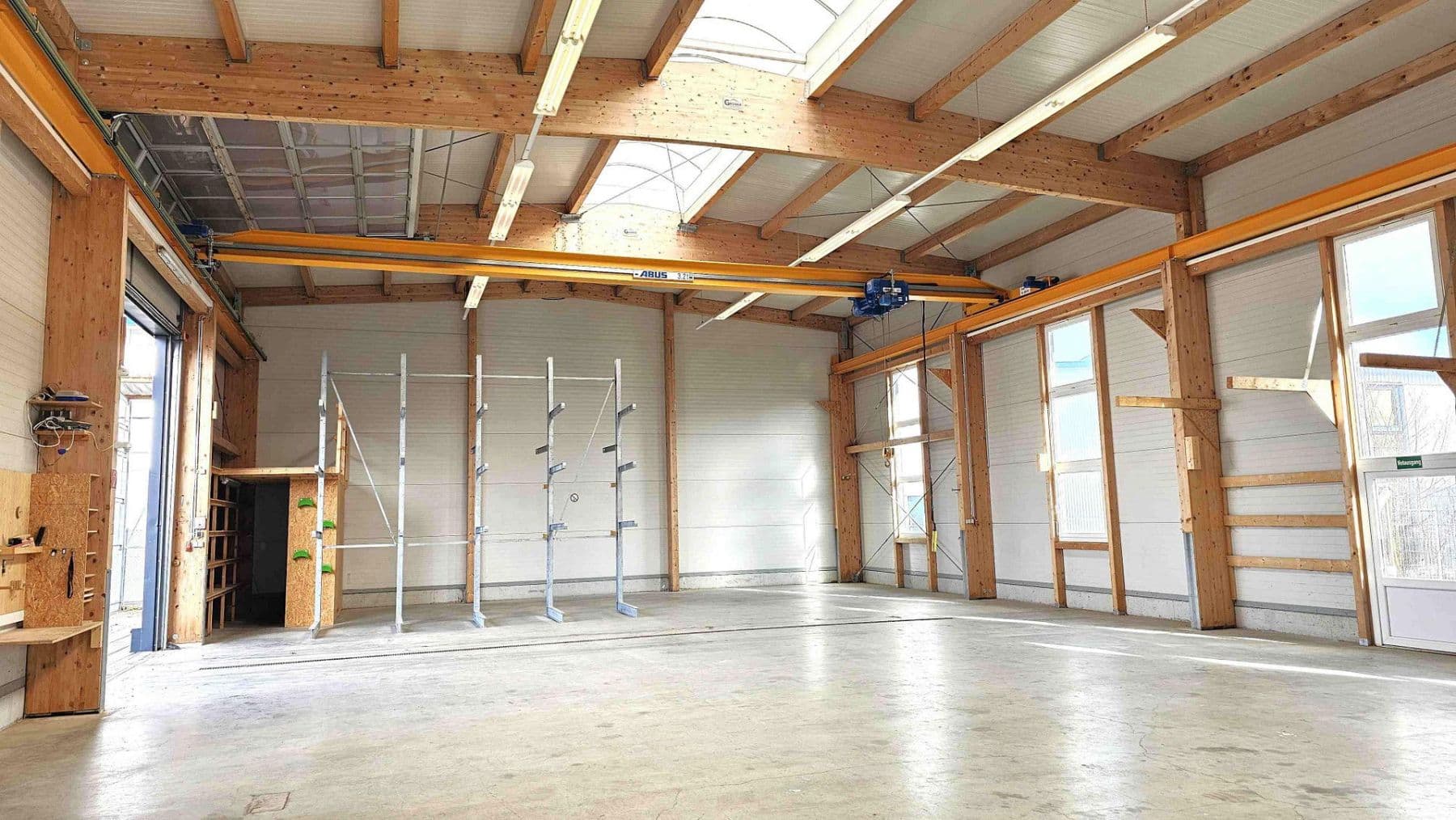 Pronájem nebytového prostoru 1.020 m², Große Isel 9, Neu-Ulm, Bavorsko Pronájem nebytového prostoru 1.020 m², Große Isel 9, Neu-Ulm, Bavorsko