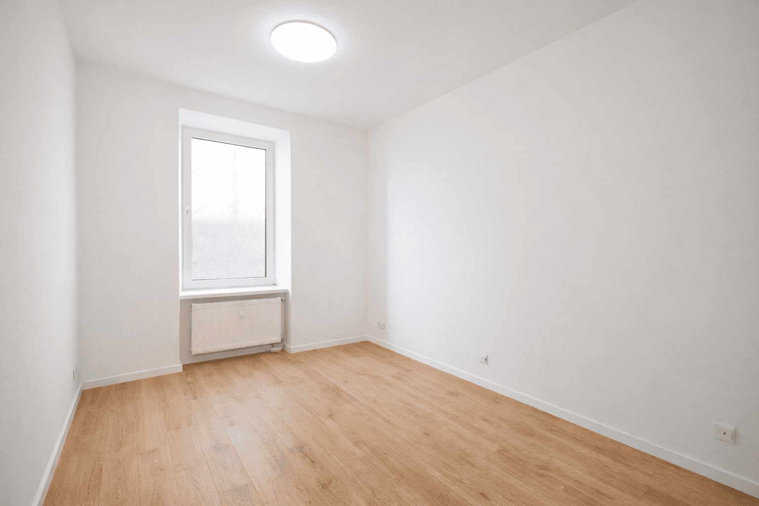 Prodej bytu 3+1 79 m², Schillerstraße, München, Bavorsko Prodej bytu 3+1 79 m², Schillerstraße, München, Bavorsko