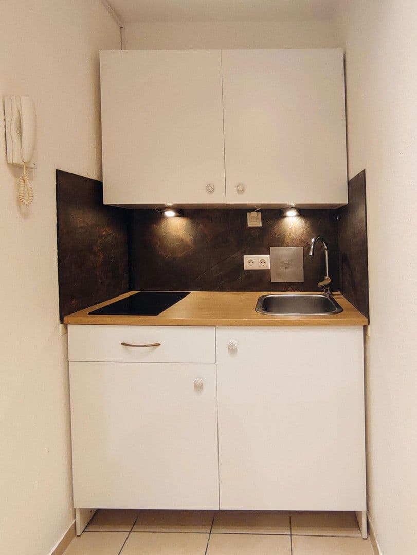 Prodej bytu 1+1 29 m², Münsterstr. 8, Mainz, Porýní-Falc Prodej bytu 1+1 29 m², Münsterstr. 8, Mainz, Porýní-Falc