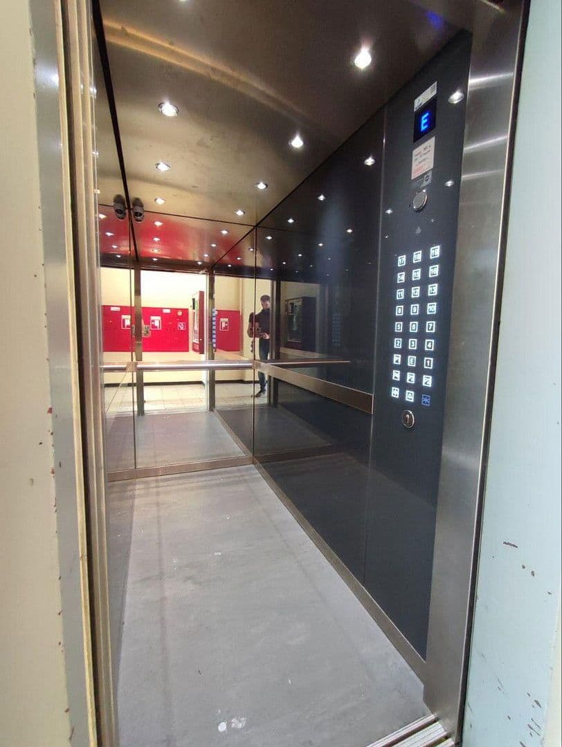 Prodej bytu 1+1 29 m², Münsterstr. 8, Mainz, Porýní-Falc Prodej bytu 1+1 29 m², Münsterstr. 8, Mainz, Porýní-Falc