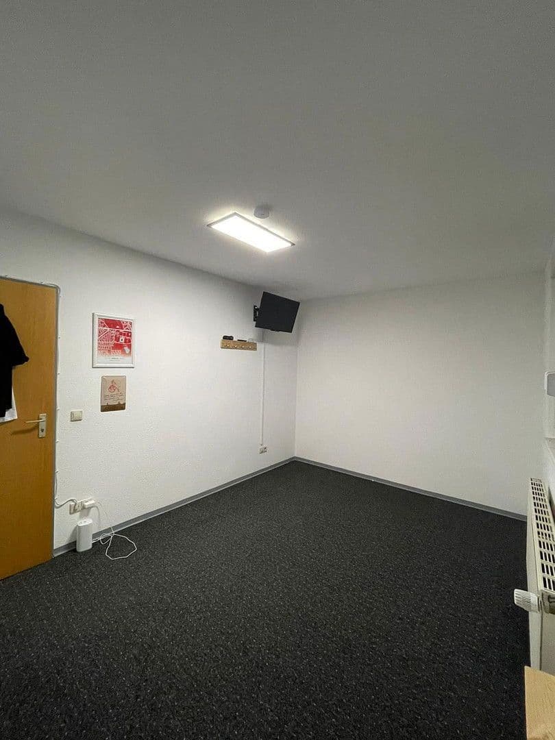 Pronájem bytu 2+1 55 m², Pfarrer-Linzbach-Str. 12, Nörvenich, Severní Porýní-Vestfálsko Pronájem bytu 2+1 55 m², Pfarrer-Linzbach-Str. 12, Nörvenich, Severní Porýní-Vestfálsko