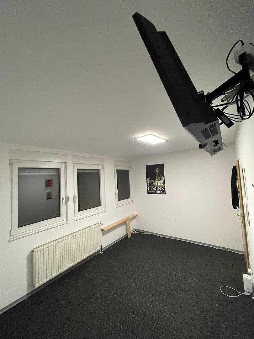 Pronájem bytu 2+1 55 m², Pfarrer-Linzbach-Str. 12, Nörvenich, Severní Porýní-Vestfálsko Pronájem bytu 2+1 55 m², Pfarrer-Linzbach-Str. 12, Nörvenich, Severní Porýní-Vestfálsko