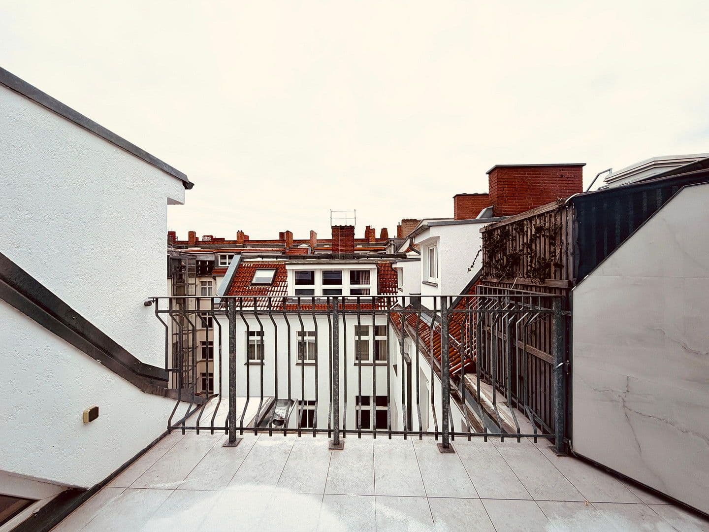 Prodej bytu 3+1 85 m², Gleimstraße 61, Berlin, Berlín Prodej bytu 3+1 85 m², Gleimstraße 61, Berlin, Berlín