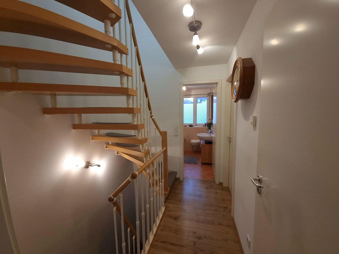 Prodej domu 119 m², pozemek 168 m², Hennigsdorf, Braniborsko Prodej domu 119 m², pozemek 168 m², Hennigsdorf, Braniborsko