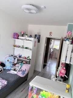 Pronájem bytu 3+1 61 m², Essen, Severní Porýní-Vestfálsko Pronájem bytu 3+1 61 m², Essen, Severní Porýní-Vestfálsko