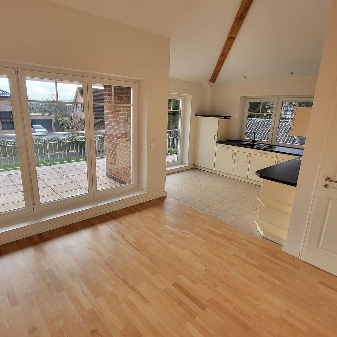 Pronájem bytu 3+1 95 m², Seevetal, Dolní Sasko Pronájem bytu 3+1 95 m², Seevetal, Dolní Sasko