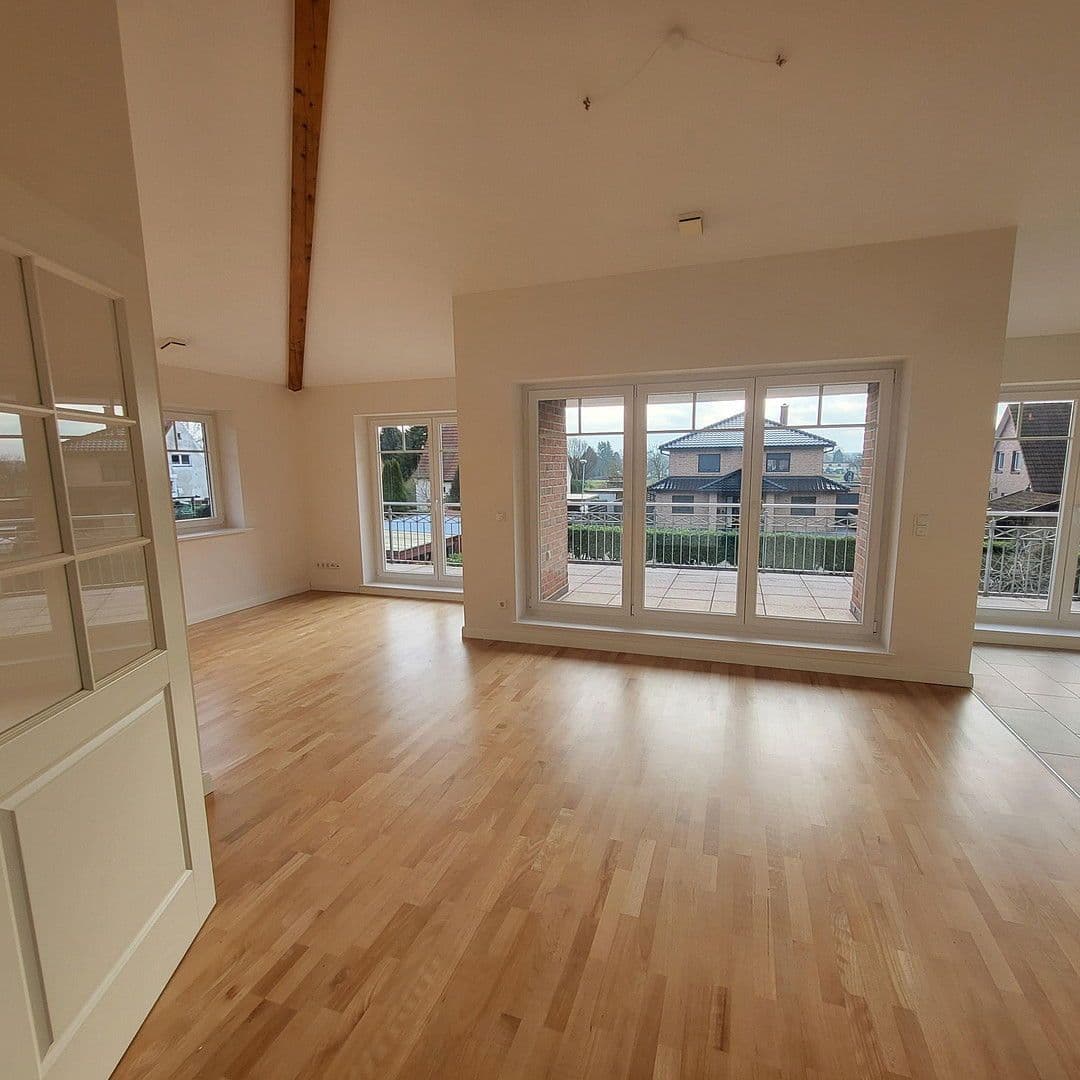 Pronájem bytu 3+1 95 m², Seevetal, Dolní Sasko Pronájem bytu 3+1 95 m², Seevetal, Dolní Sasko