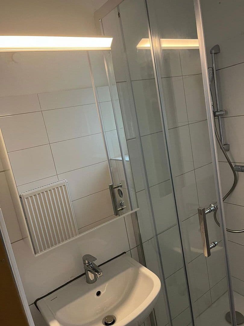 Pronájem bytu 1+1 42 m², Friedrich-Ebert-Str. 52-54, Schwetzingen, Bádensko-Württembersko Pronájem bytu 1+1 42 m², Friedrich-Ebert-Str. 52-54, Schwetzingen, Bádensko-Württembersko