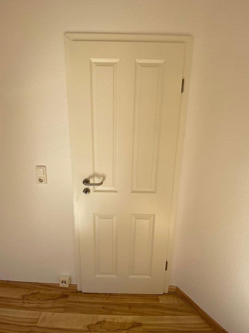 Pronájem bytu 3+1 60 m², Bergstraße 23, Bad Vilbel, Hessen Pronájem bytu 3+1 60 m², Bergstraße 23, Bad Vilbel, Hessen