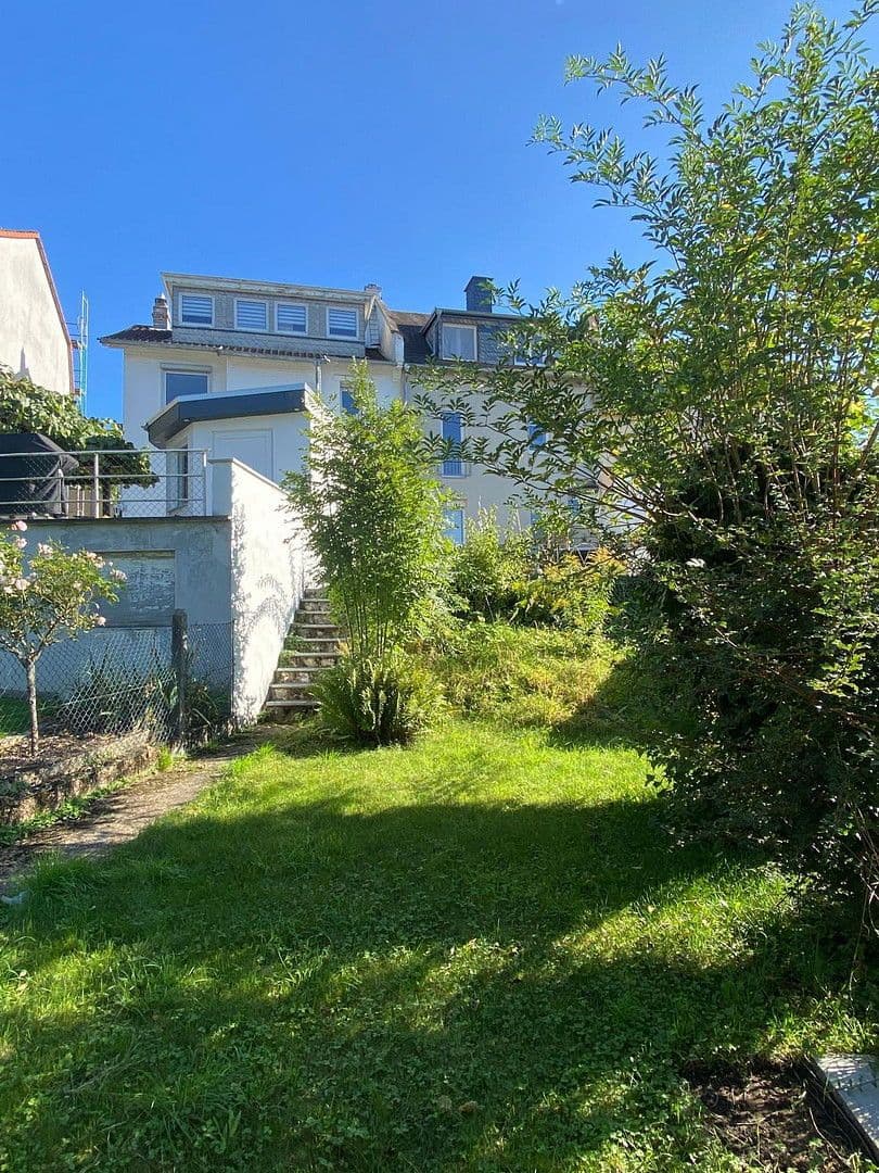 Pronájem bytu 3+1 60 m², Bergstraße 23, Bad Vilbel, Hessen Pronájem bytu 3+1 60 m², Bergstraße 23, Bad Vilbel, Hessen