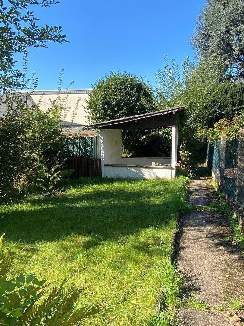 Pronájem bytu 3+1 60 m², Bergstraße 23, Bad Vilbel, Hessen Pronájem bytu 3+1 60 m², Bergstraße 23, Bad Vilbel, Hessen