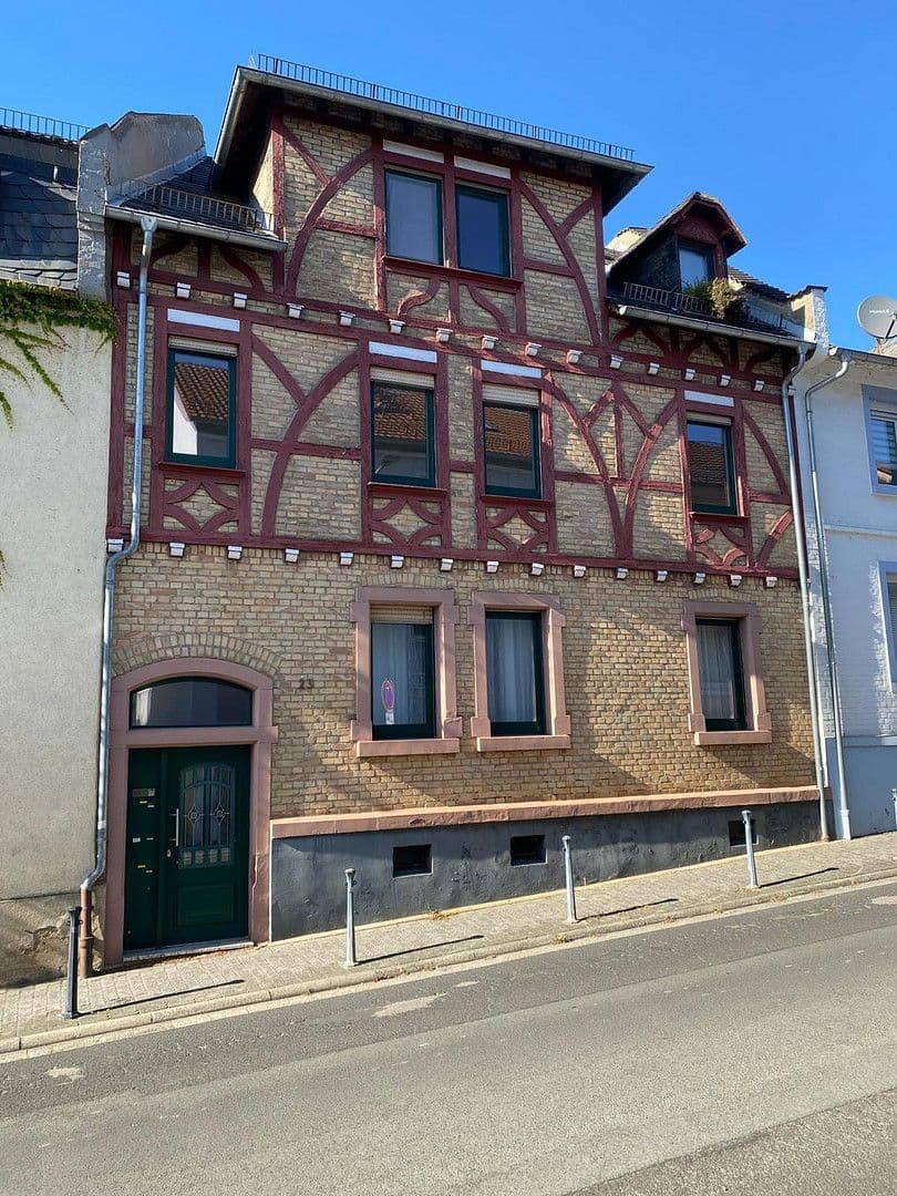 Pronájem bytu 3+1 60 m², Bergstraße 23, Bad Vilbel, Hessen Pronájem bytu 3+1 60 m², Bergstraße 23, Bad Vilbel, Hessen