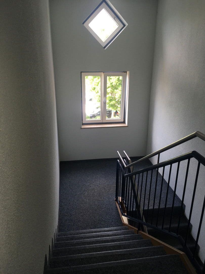 Pronájem bytu 3+1 72 m², Groß Kreutz (Havel), Braniborsko Pronájem bytu 3+1 72 m², Groß Kreutz (Havel), Braniborsko