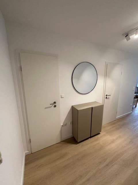 Pronájem bytu 1+1 33 m², Aidenbachstr. 102a, München, Bavorsko Pronájem bytu 1+1 33 m², Aidenbachstr. 102a, München, Bavorsko