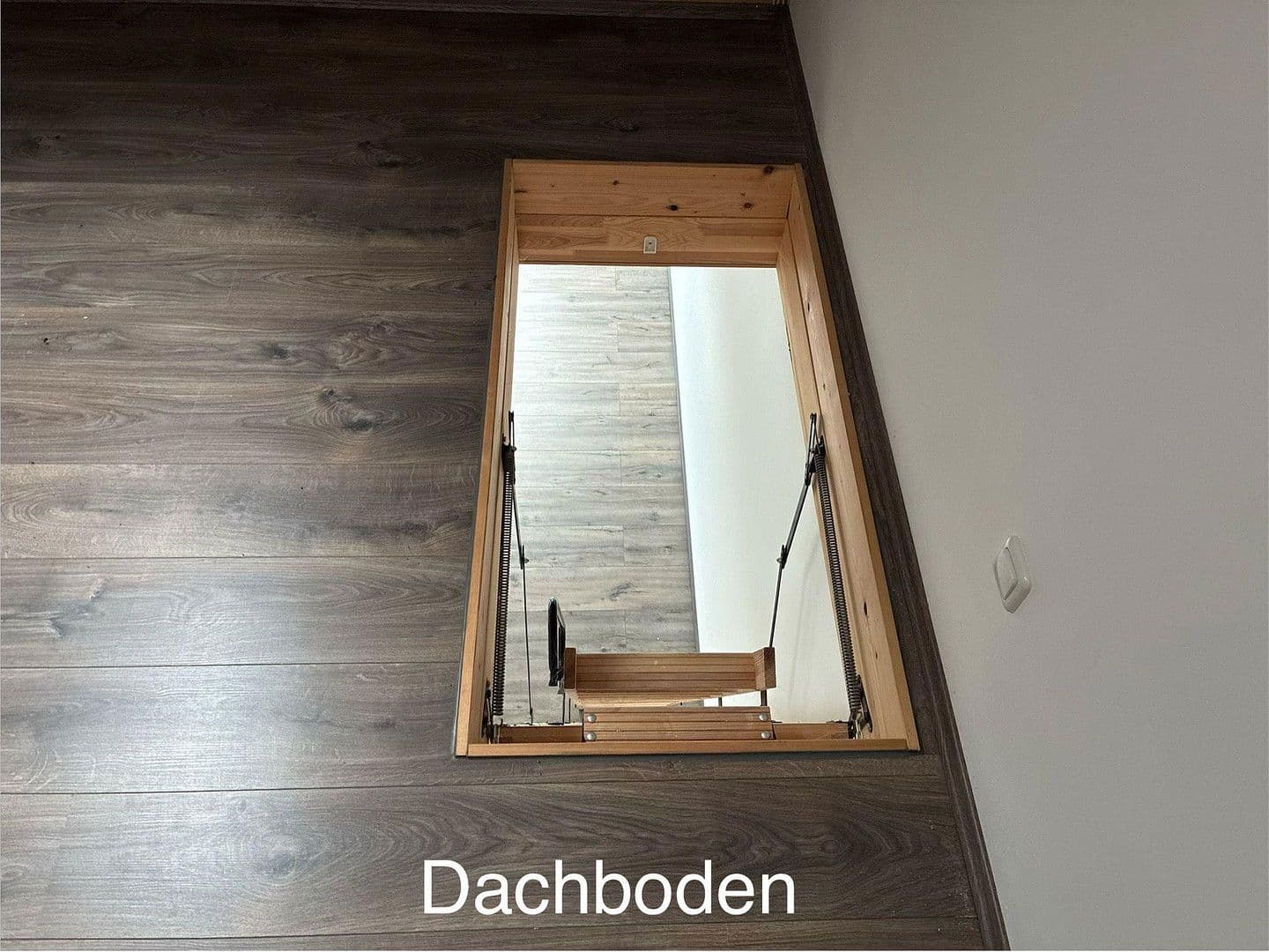 Pronájem domu 160 m², pozemek 140 m², Bergheim, Severní Porýní-Vestfálsko Pronájem domu 160 m², pozemek 140 m², Bergheim, Severní Porýní-Vestfálsko