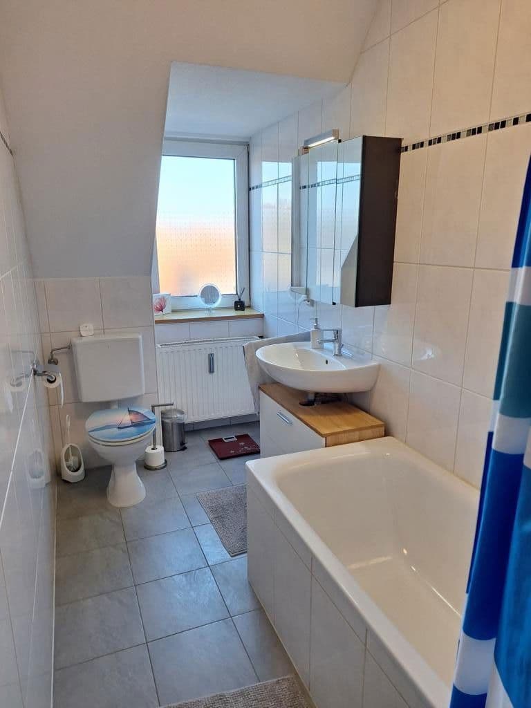 Pronájem bytu 3+1 63 m², Hauptstr. 33, Rheurdt, Severní Porýní-Vestfálsko Pronájem bytu 3+1 63 m², Hauptstr. 33, Rheurdt, Severní Porýní-Vestfálsko