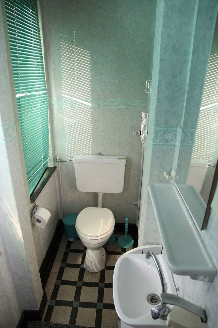 Prodej domu 185 m², pozemek 1.348 m², Lippstädter Straße 18, Erwitte, Severní Porýní-Vestfálsko Prodej domu 185 m², pozemek 1.348 m², Lippstädter Straße 18, Erwitte, Severní Porýní-Vestfálsko