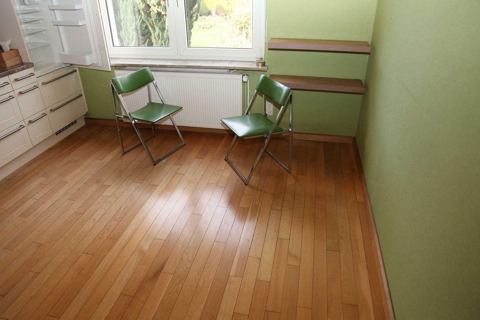 Prodej domu 185 m², pozemek 1.348 m², Lippstädter Straße 18, Erwitte, Severní Porýní-Vestfálsko Prodej domu 185 m², pozemek 1.348 m², Lippstädter Straße 18, Erwitte, Severní Porýní-Vestfálsko