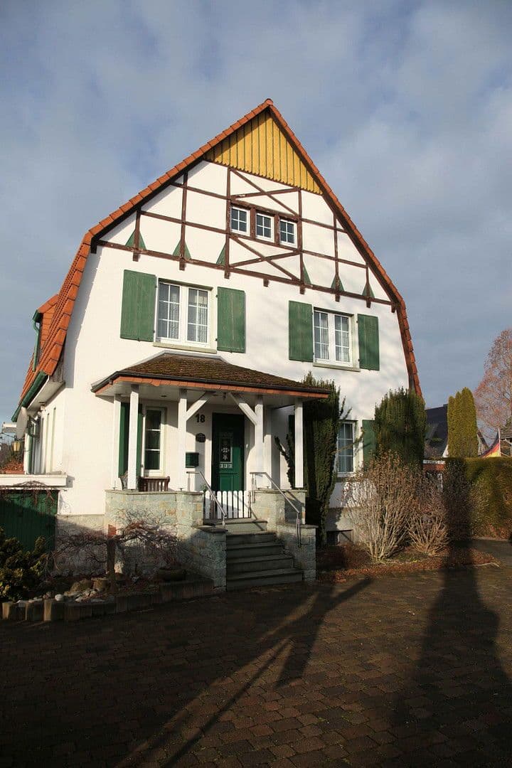 Prodej domu 185 m², pozemek 1.348 m², Lippstädter Straße 18, Erwitte, Severní Porýní-Vestfálsko Prodej domu 185 m², pozemek 1.348 m², Lippstädter Straße 18, Erwitte, Severní Porýní-Vestfálsko