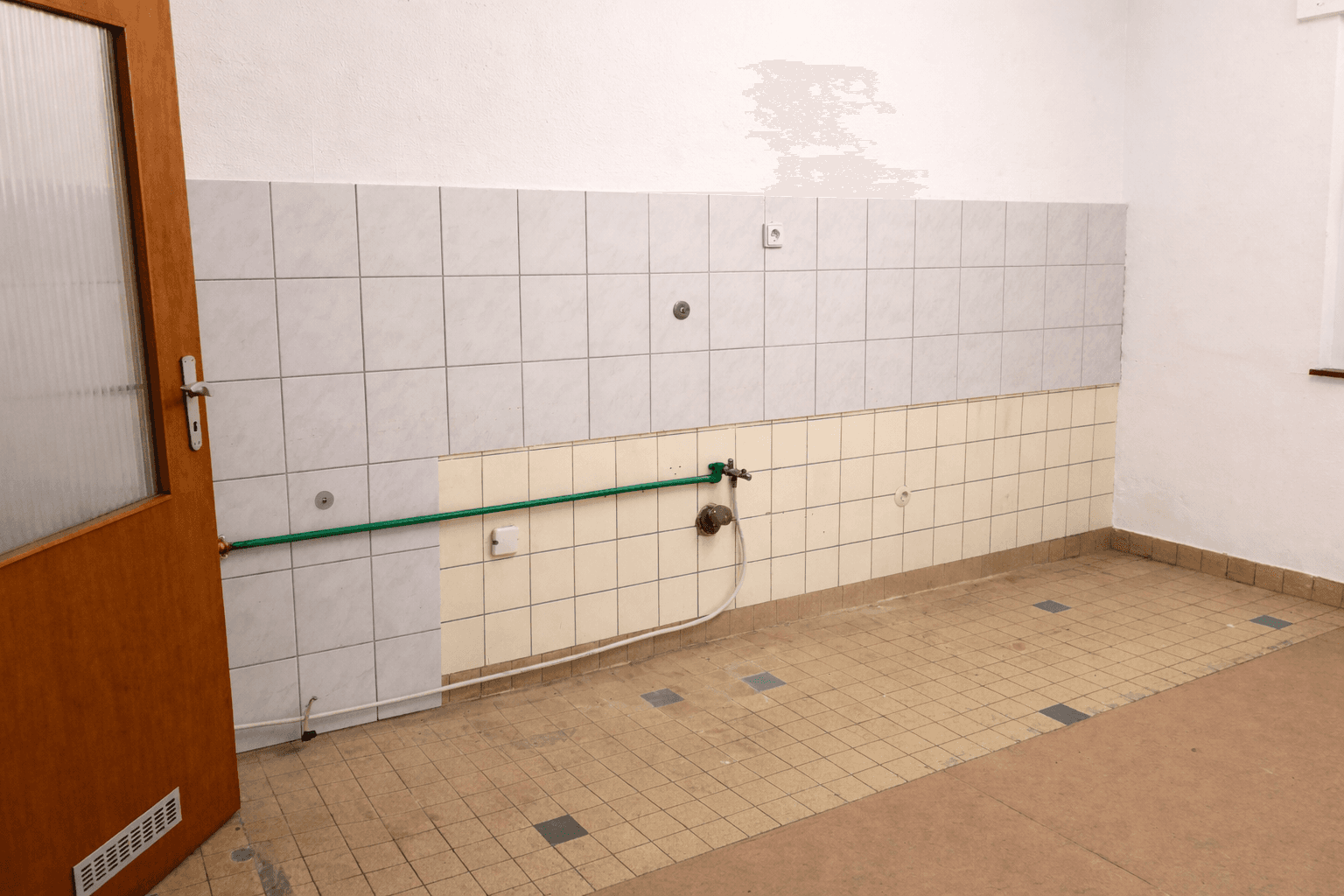 Pronájem bytu 2+1 60 m², Bingen am Rhein, Porýní-Falc Pronájem bytu 2+1 60 m², Bingen am Rhein, Porýní-Falc