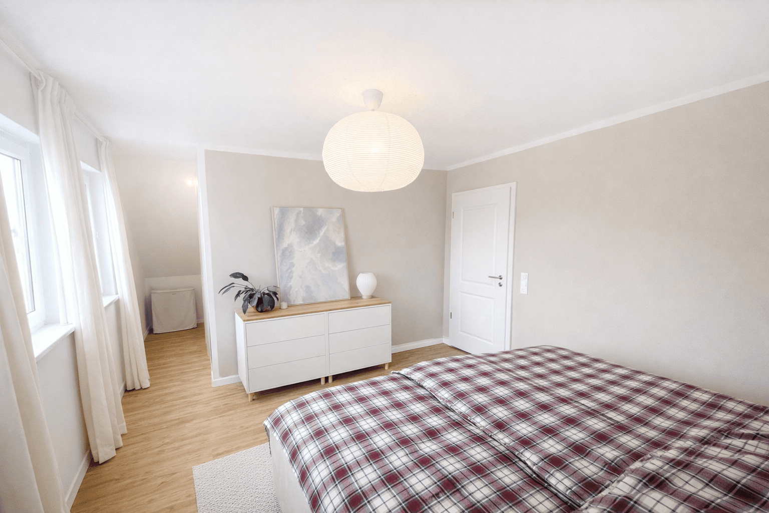 Prodej domu 110 m², pozemek 301 m², Wielandstraße 4b, Hude (Oldenburg), Dolní Sasko Prodej domu 110 m², pozemek 301 m², Wielandstraße 4b, Hude (Oldenburg), Dolní Sasko