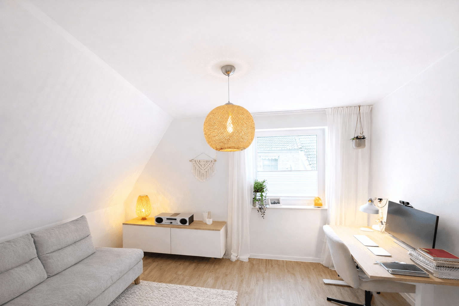 Prodej domu 110 m², pozemek 301 m², Wielandstraße 4b, Hude (Oldenburg), Dolní Sasko Prodej domu 110 m², pozemek 301 m², Wielandstraße 4b, Hude (Oldenburg), Dolní Sasko