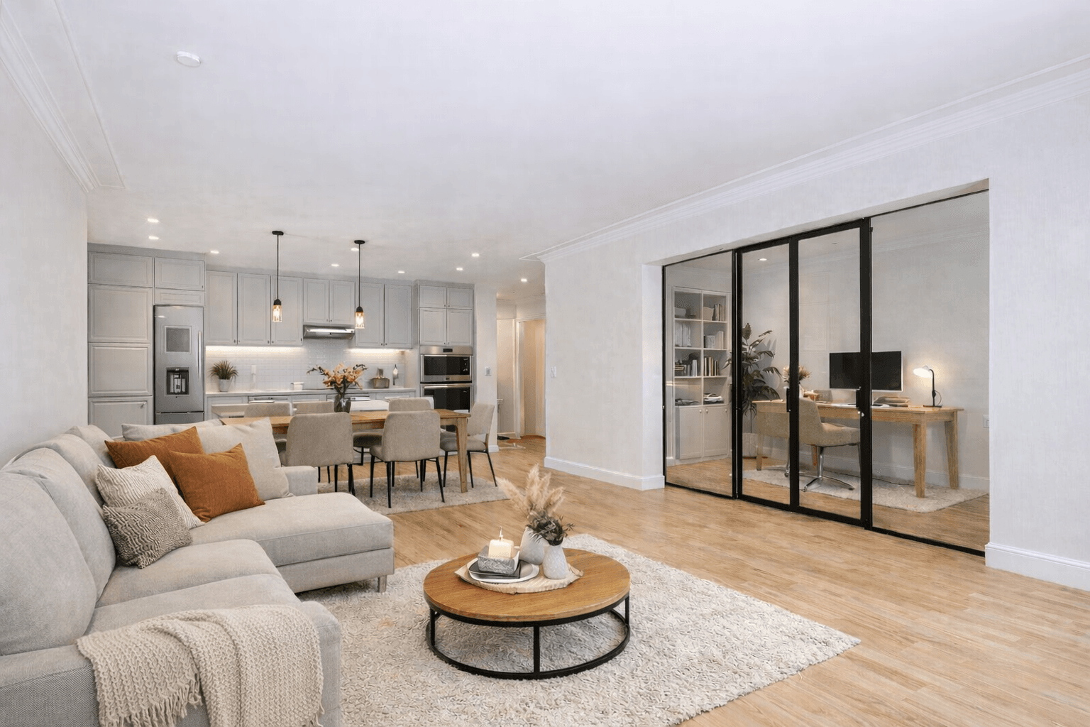 Prodej bytu 3+kk 93 m², Hamburg, Hamburg Prodej bytu 3+kk 93 m², Hamburg, Hamburg