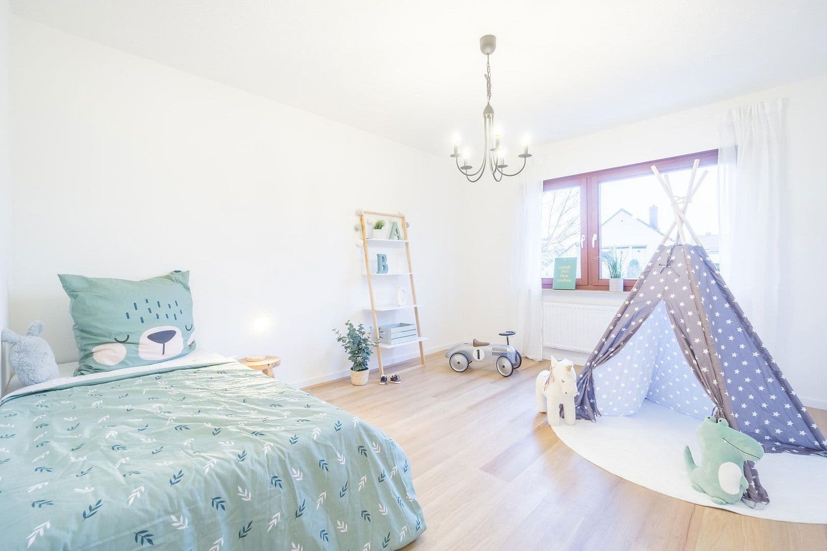 Prodej domu 169 m², pozemek 178 m², Nürnberg, Bavorsko Prodej domu 169 m², pozemek 178 m², Nürnberg, Bavorsko