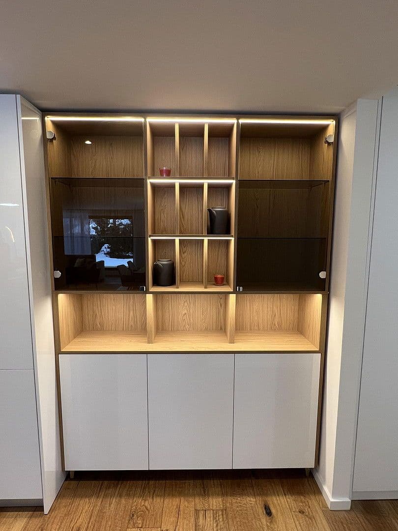 Pronájem bytu 2+kk 95 m², Rubensstraße 12, Düsseldorf, Severní Porýní-Vestfálsko Pronájem bytu 2+kk 95 m², Rubensstraße 12, Düsseldorf, Severní Porýní-Vestfálsko